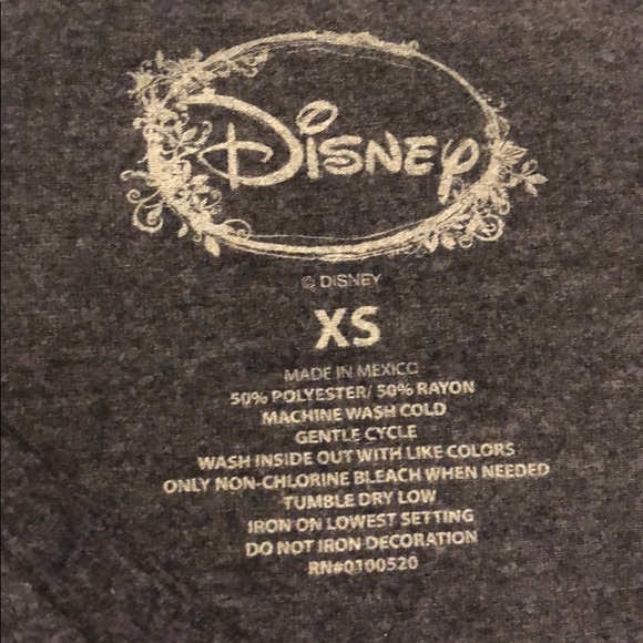 Hakuna Matata Disney Shirt - Picture 4 of 4